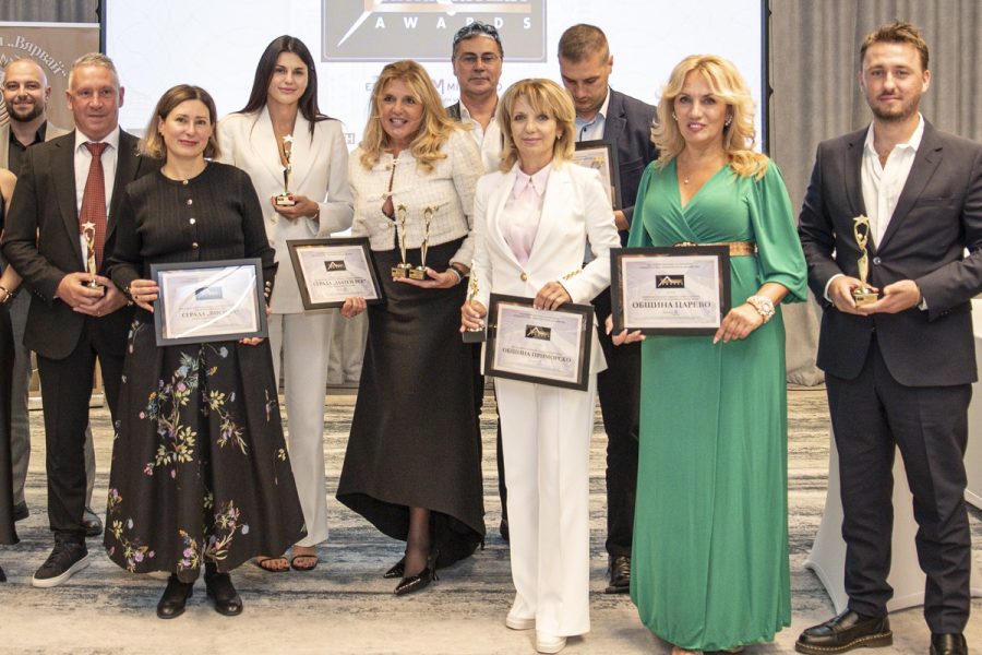 Отличиха Казанлък, Белоградчик, Царево, Приморско и Родопи за благоустройство