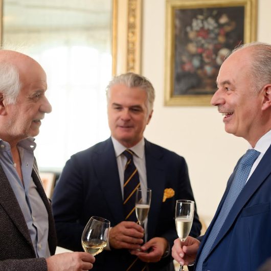 Актьорът Тони Сервило и дизайнерът Роко Бароко гостуват на Посолството на Италия в София