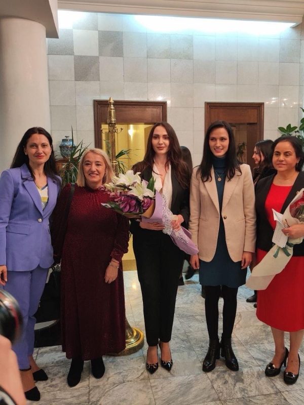 Евелина Цилева е гласът на новата вълна жени в управлението