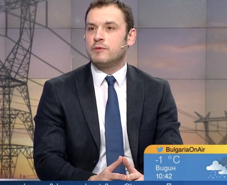 Адв. Мартин Костов: Новата формула за „сградна инсталация“ е прах в очите при 30% по-скъпо парно